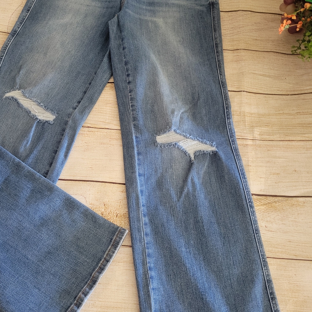 Women's Distressed Judy Blue Jeans